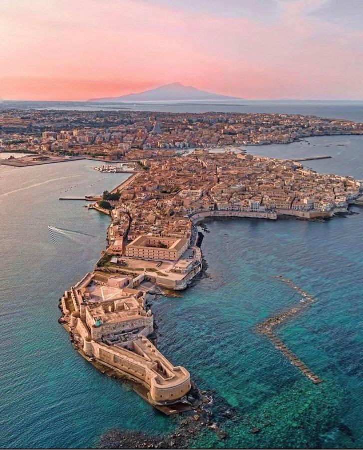 La Medusa D'ortigia Apartment *